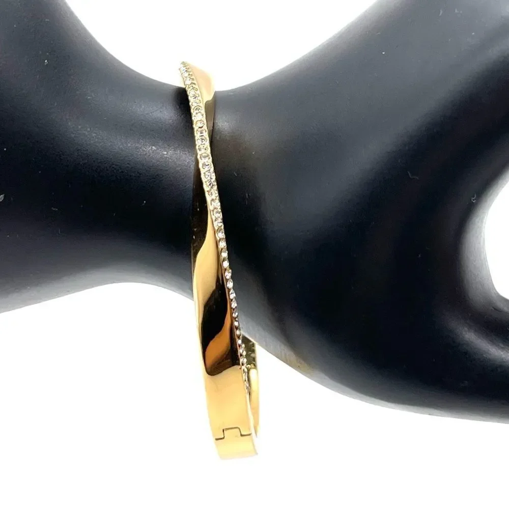 Kate Spade Paved Crystals on gold plated with hinge closure - Picture 5 of 5